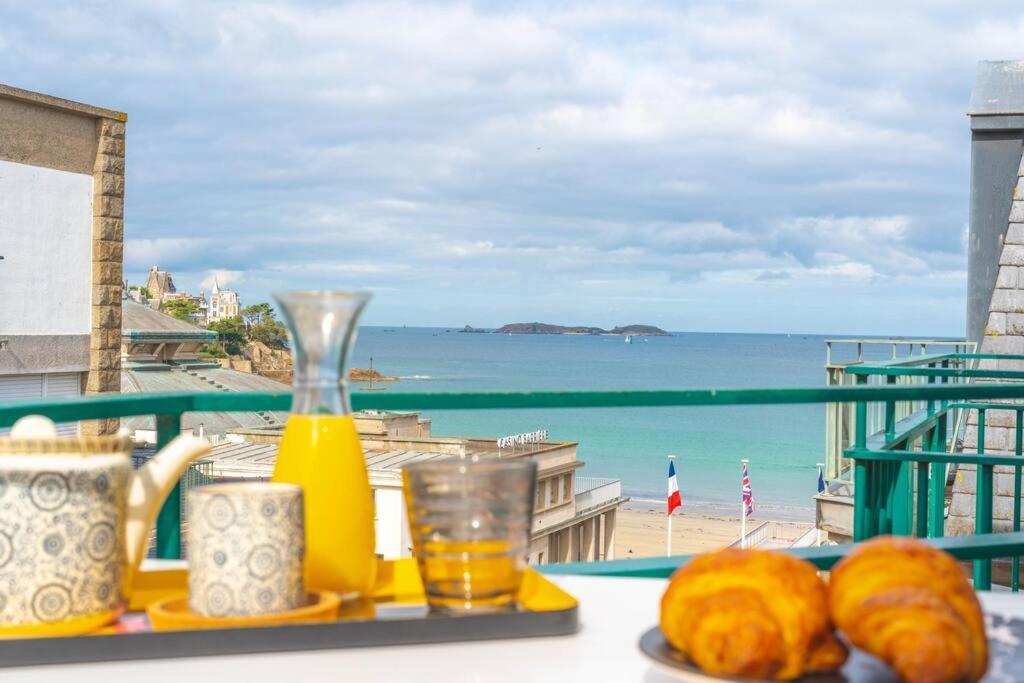 Studio Vue Mer En Centre-Ville Dinard Exteriör bild